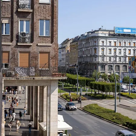Apartman N' Sweet 4bedroom W' Balcony *