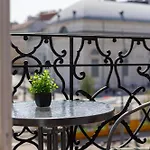 N' Sweet 4bedroom W' Balcony Apartment Budapest