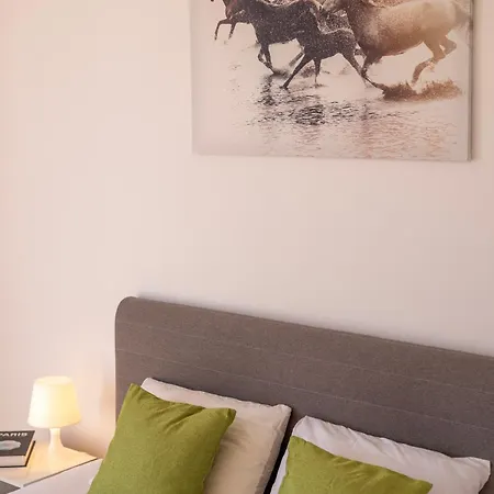 N' Sweet 4bedroom W' Balcony *