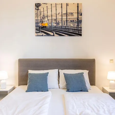 N' Sweet 4bedroom W' Balcony