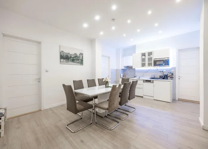 N' Sweet 4bedroom W' Balcony Appartamento Budapest